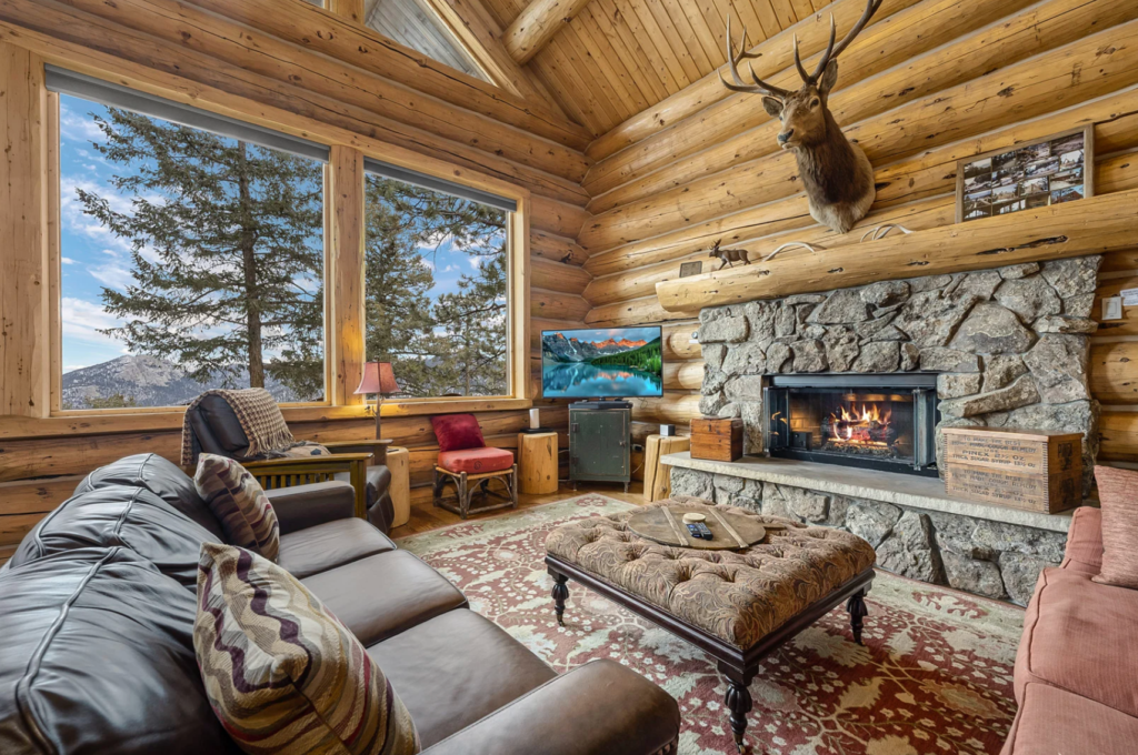 4-Bedroom Rentals in Estes Park, CO